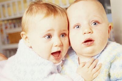 如何护理新生儿耳朵？护理宝宝耳朵的注意事项