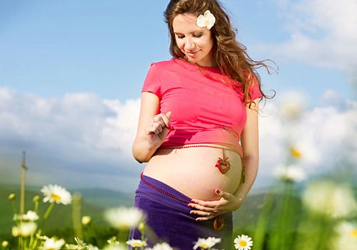 怀孕初期可以旅游吗？孕妇旅游的最佳时间是什么